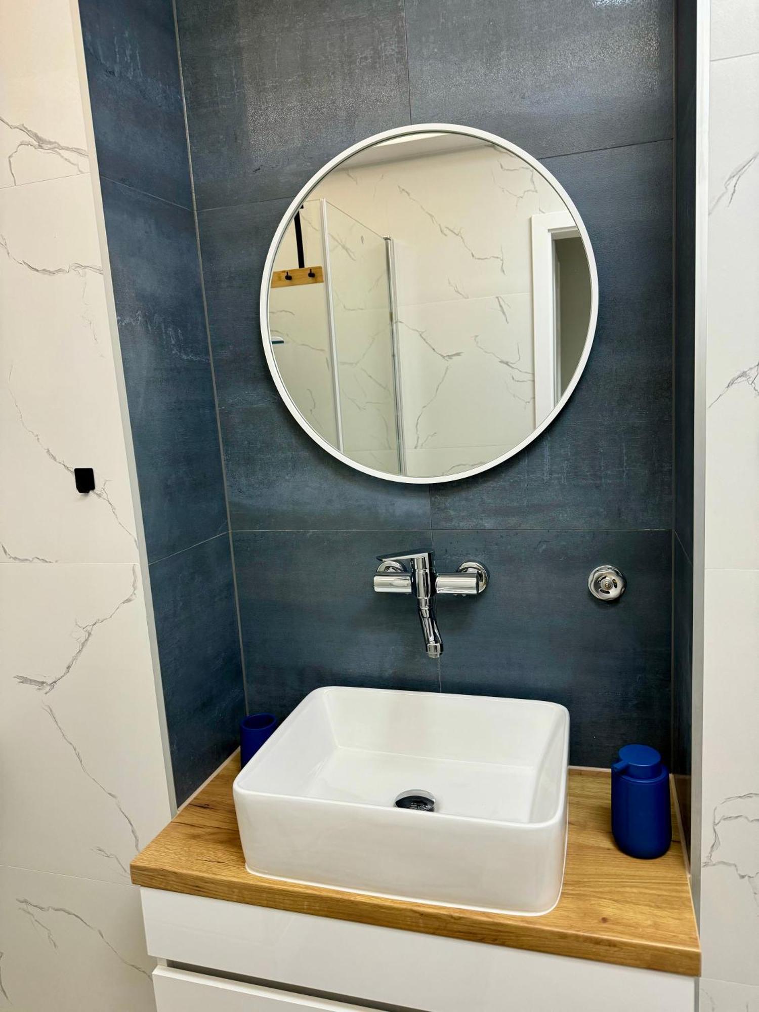 Apartament Blue Zone With Parking, Balcony And Garden Kraków