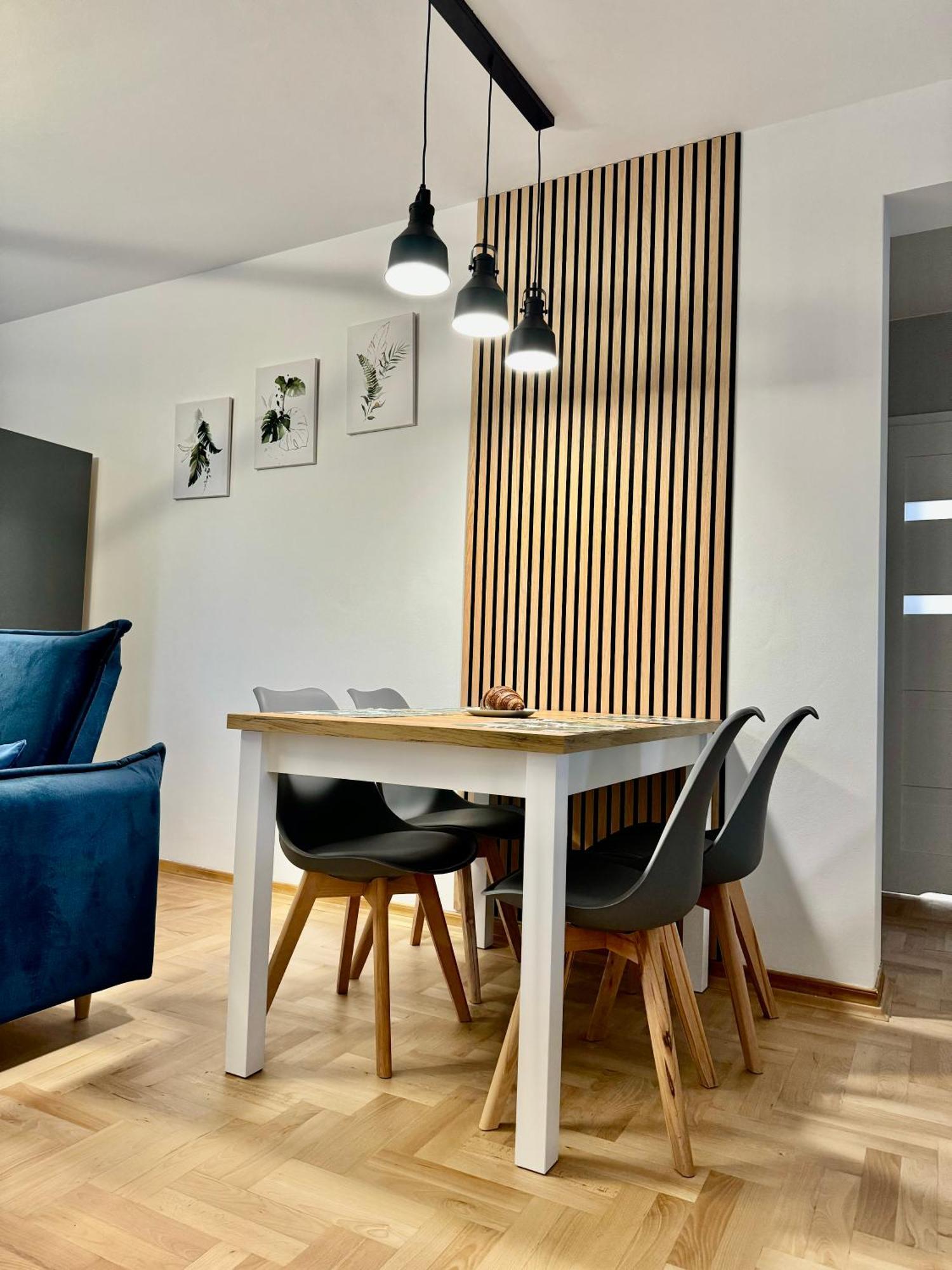Blue Zone With Parking, Balcony And Garden Apartament Kraków