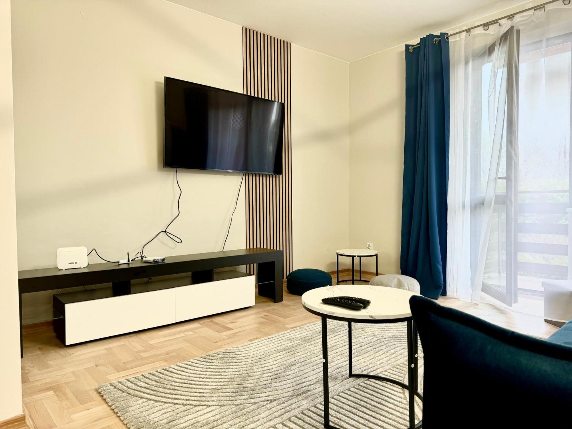 Blue Zone With Parking, Balcony And Garden Apartament Kraków