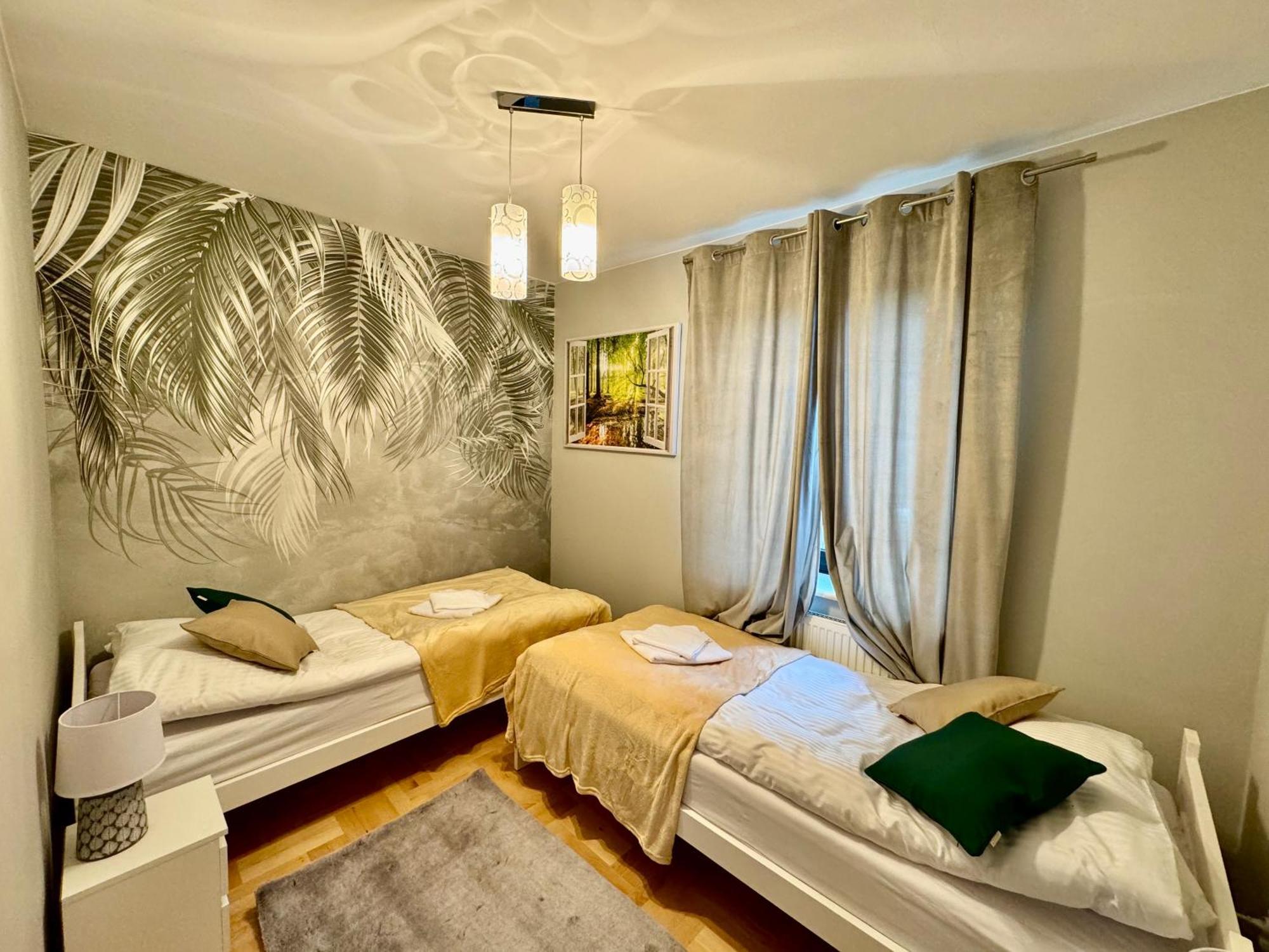 Blue Zone With Parking, Balcony And Garden *